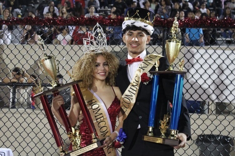 Congratulations to the Homecoming King & Queen Jacqueline Rodriguez (From PASE) & Gabriel Rivera (From PREP)!